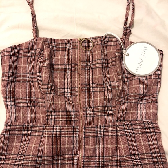RUNWAY Spears short dress. Size Small. Plaid above the knee dress. - Picture 3 of 5